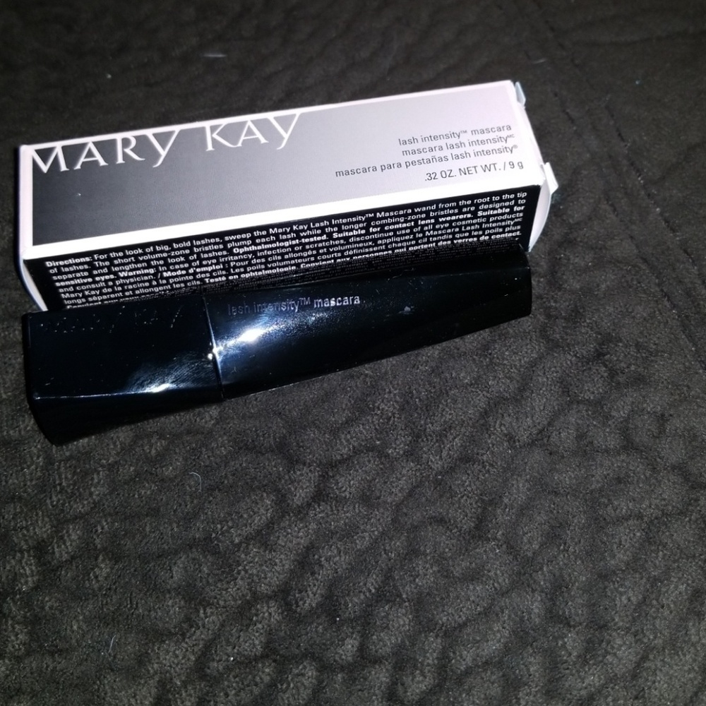 Lash Intensity Mascara